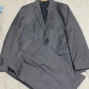 Class Club Gold Lebel 2 Pc Suit boys size 8 / 10 grey